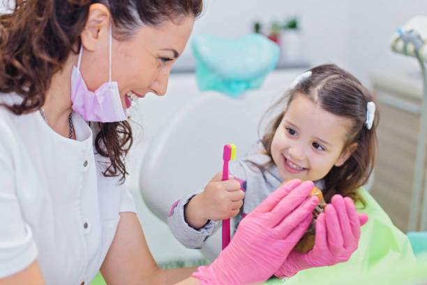 Best Veneers and Lumineers  in Guntersville, AL